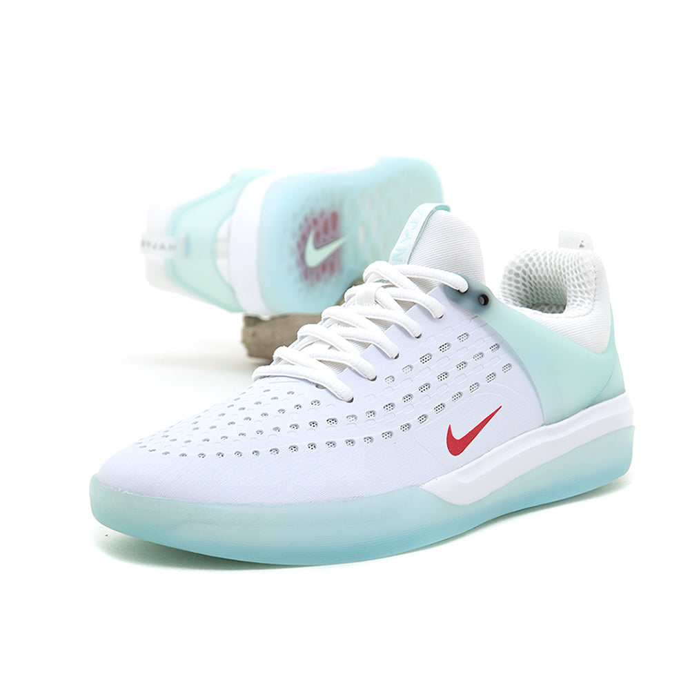 Zoom Nyjah 3 (Skylight / University Red)