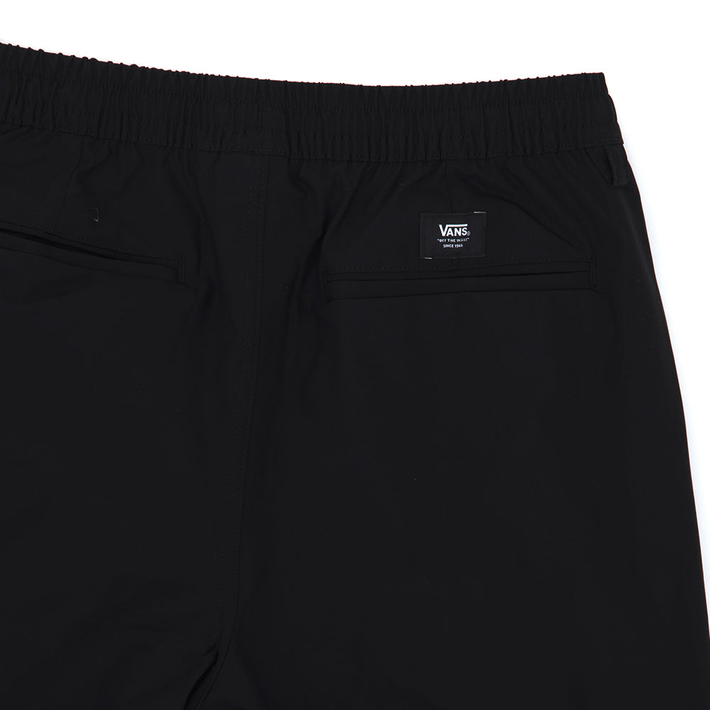 Range Relaxed Sport Short (Black) VBU