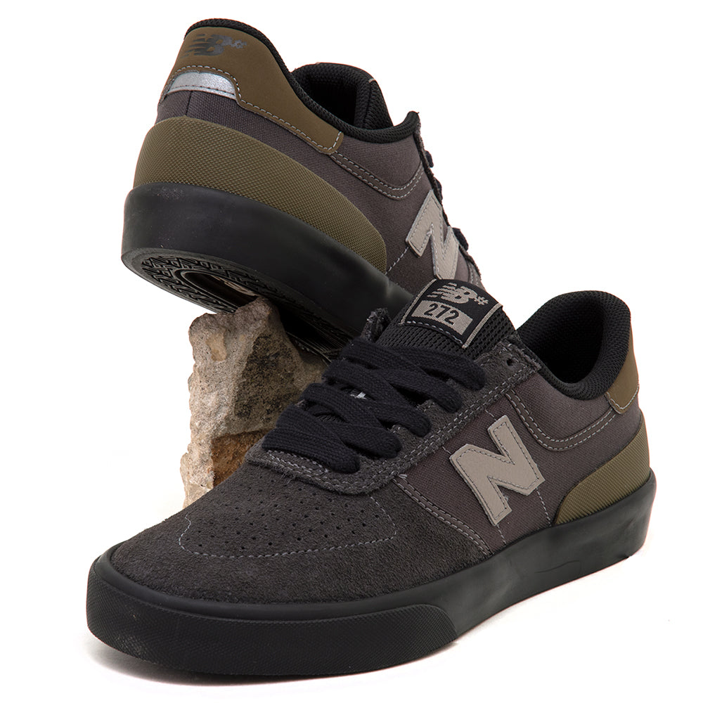 NM272 (Black Cement / Dockside)