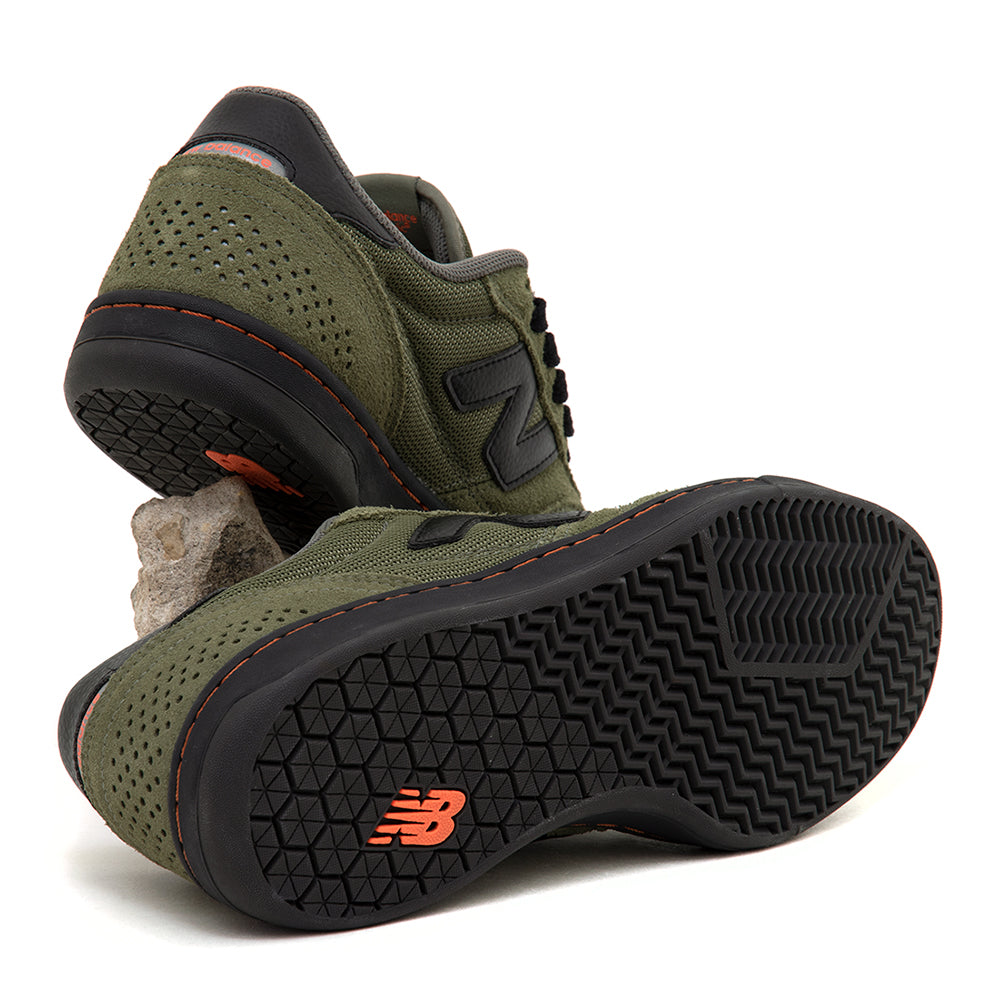 NM440 V2 (Dark Olivine / Black)