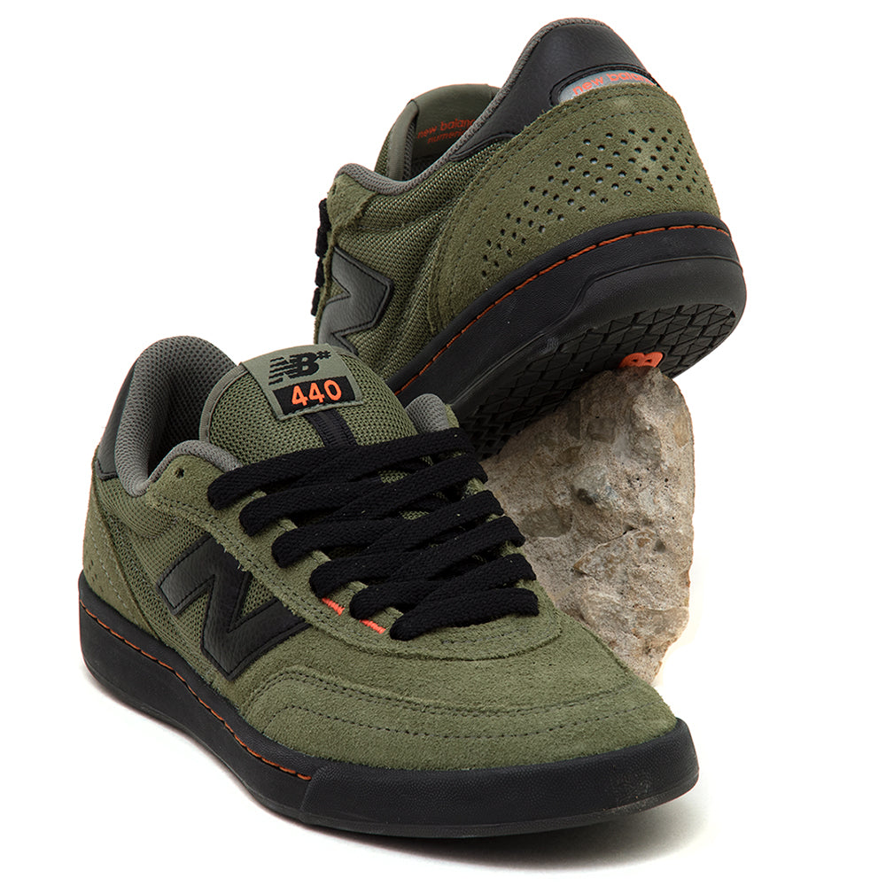 NM440 V2 (Dark Olivine / Black)