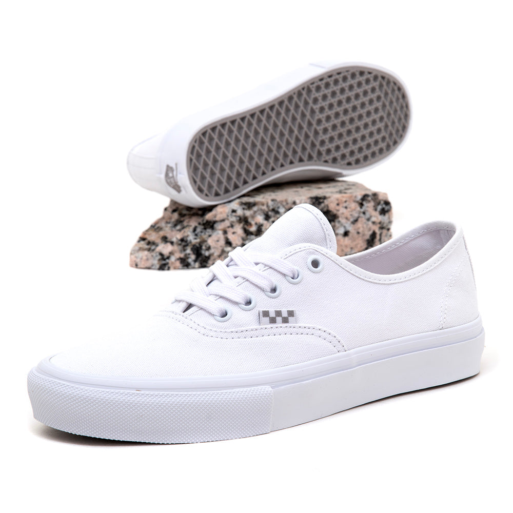 Skate Authentic (True White) VBU