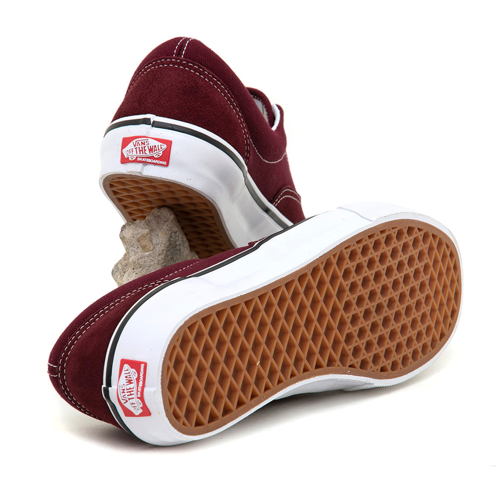 Skate Era (Port / True White) VBU