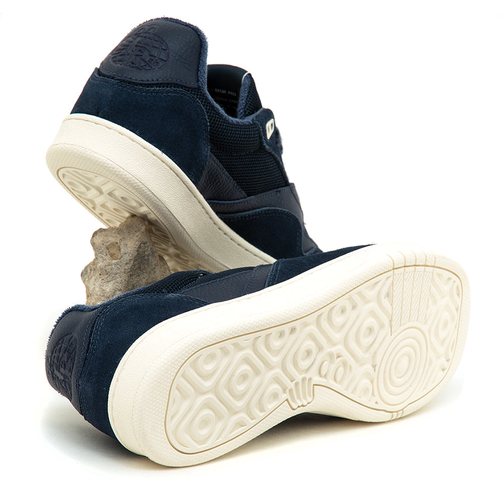 CM002 Lo (Dark Navy / White)