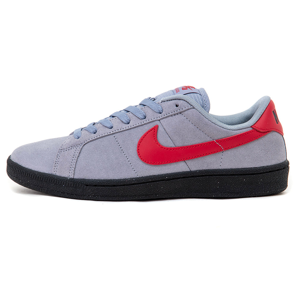 Zoom Tennis Classic (Stealth / Gym Red - Black) – Uprise Skateshop