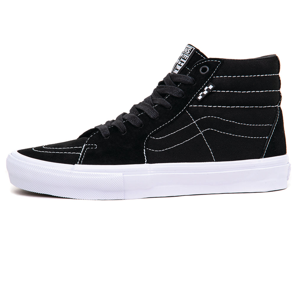 Skate Sk8-Hi VCU (Essential Black) VBU