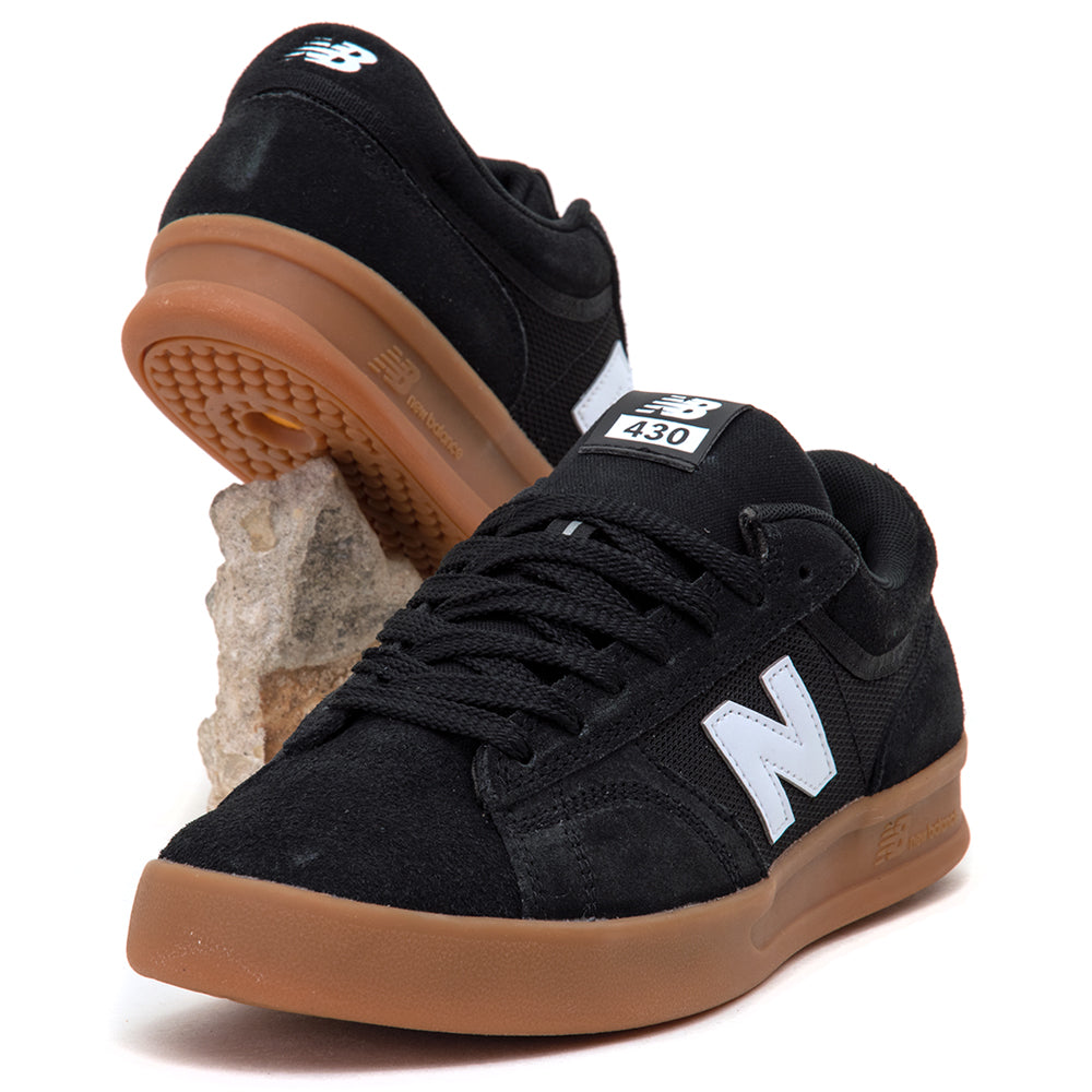 NM430 (Black / Gum) (S) – Uprise Skateshop