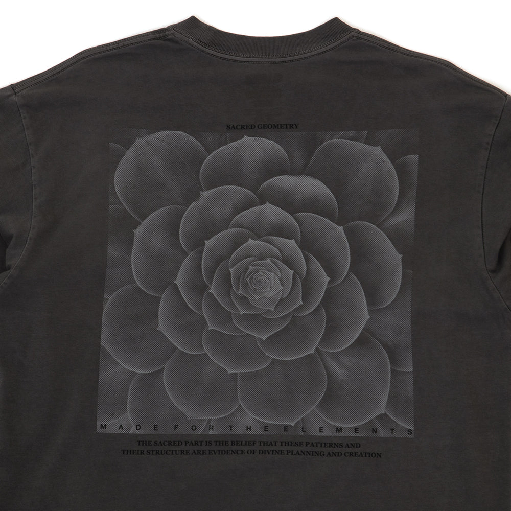 MTE Divine Symmetry Long Sleeve T-Shirt (Black) VBU