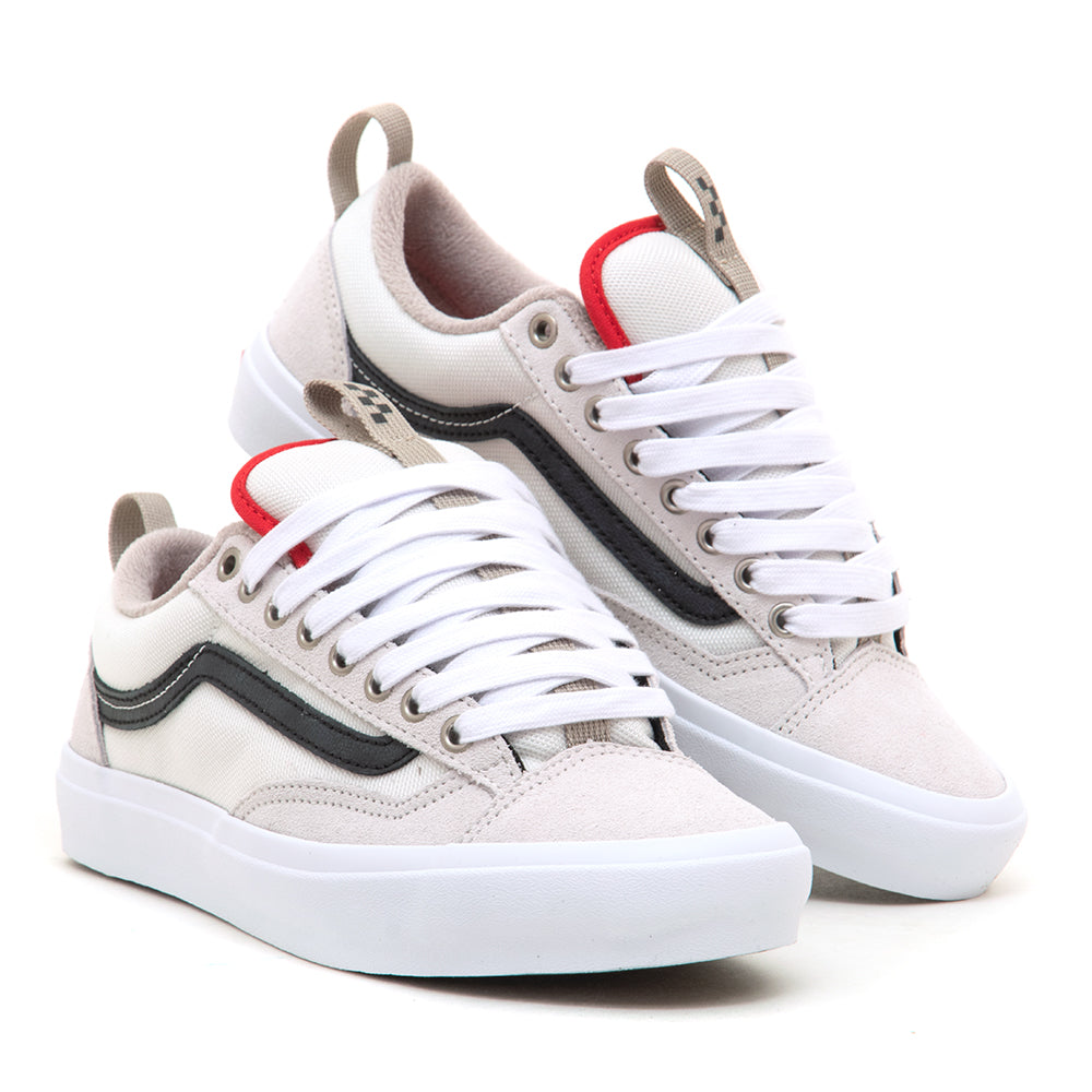 Skate Old Skool 36 + (Antique White / Black) VBU