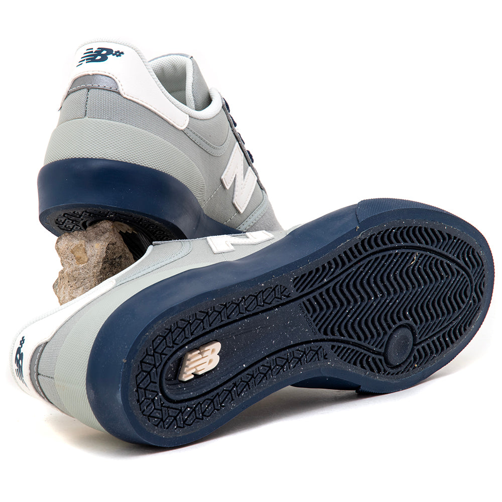 NM272 (Grey / Navy) – Uprise Skateshop