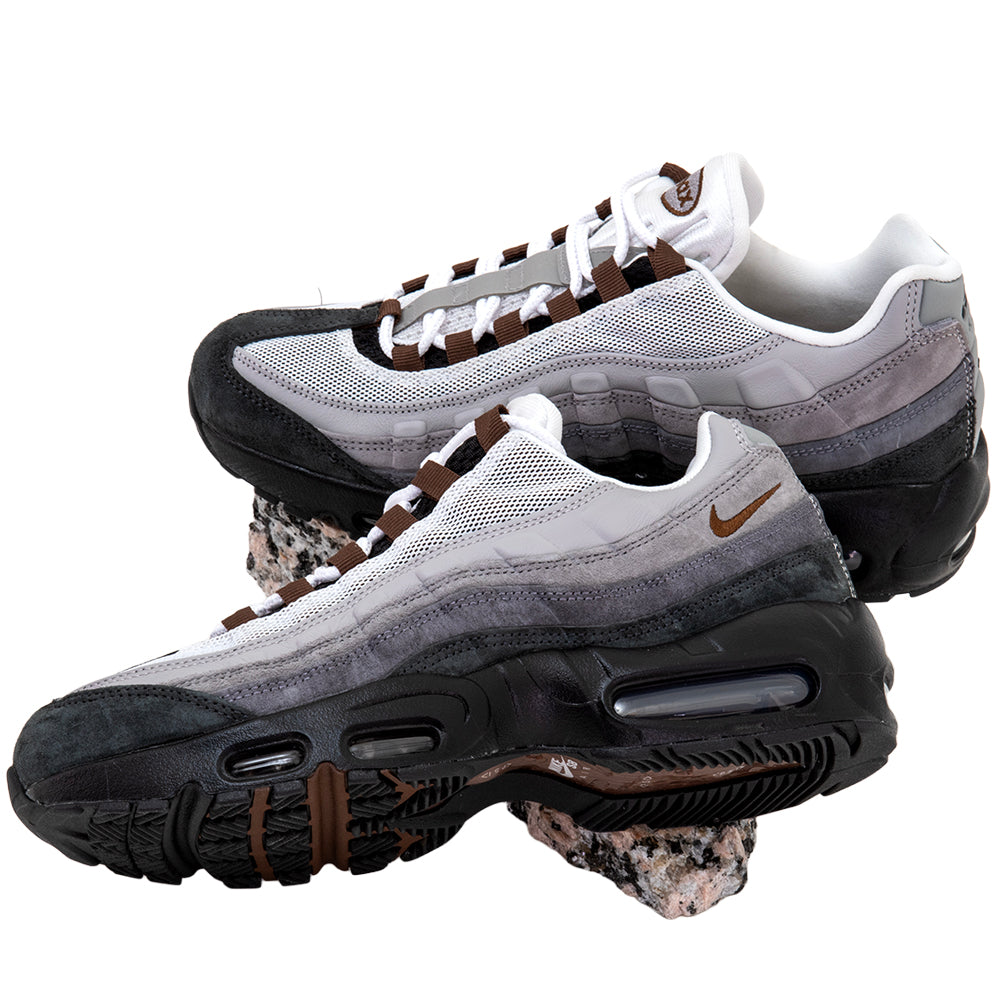 nike air max 95 trainers black anthracite gum brown white