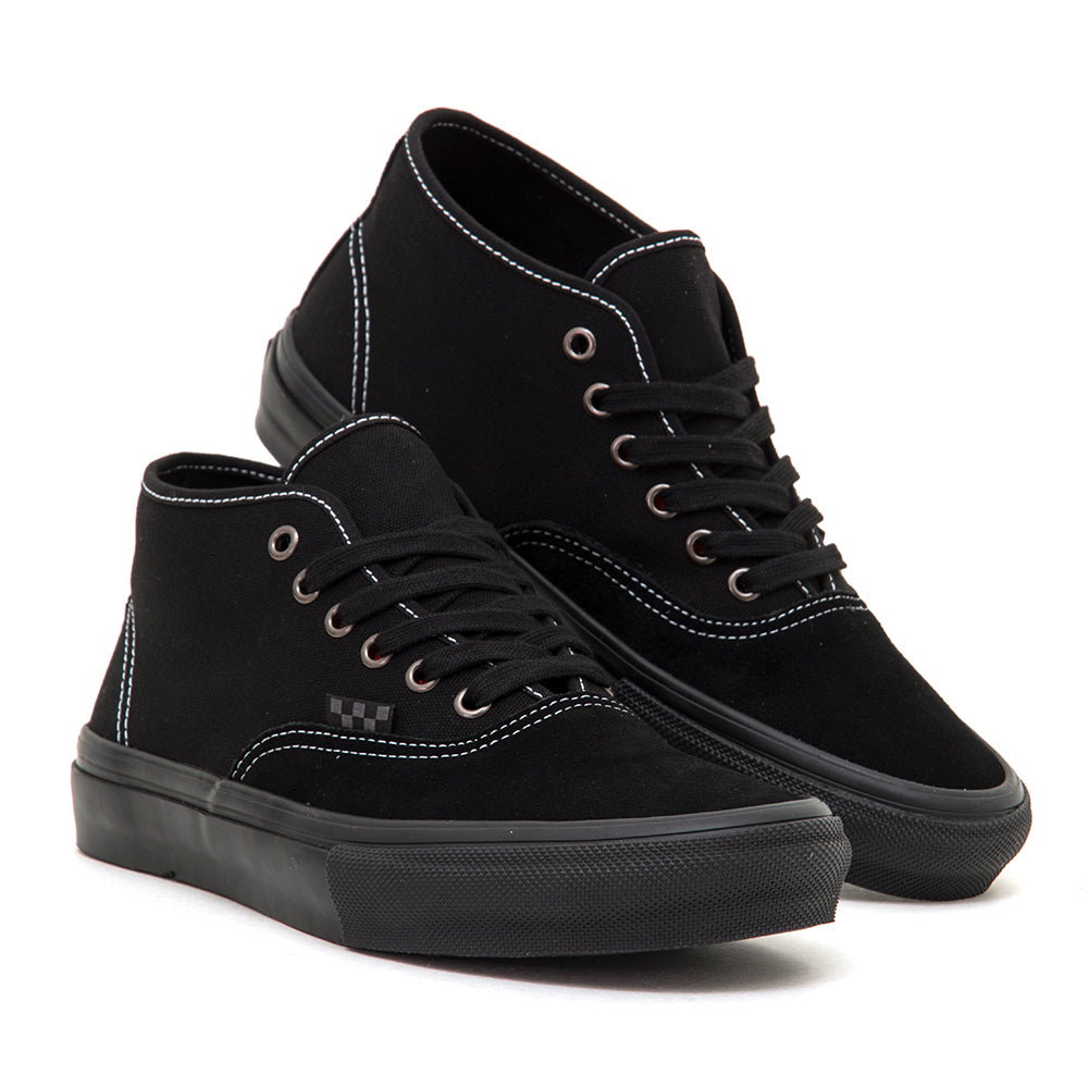 Skate Authentic Mid (Blackout) VBU