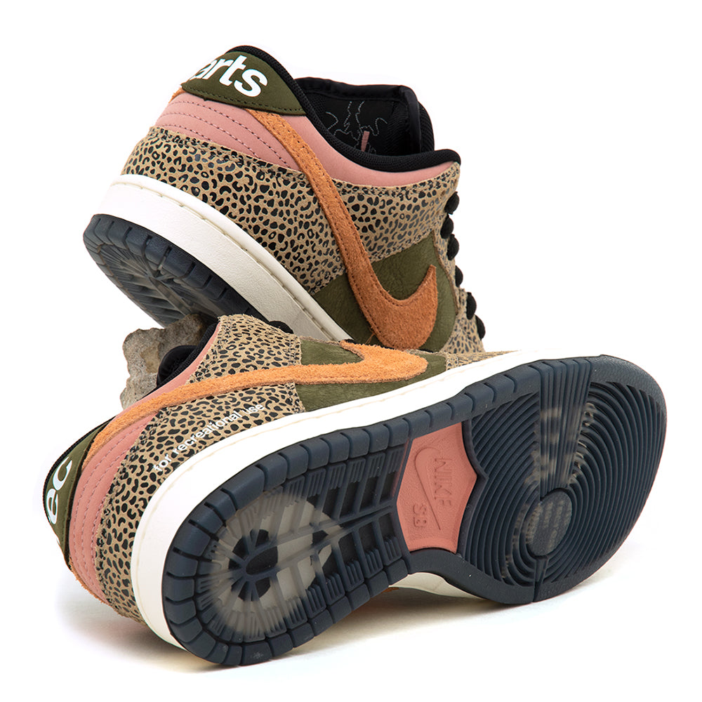 Dunk Low Pro (Khaki/Amber Brown-Rough Green-Rust Pink)
