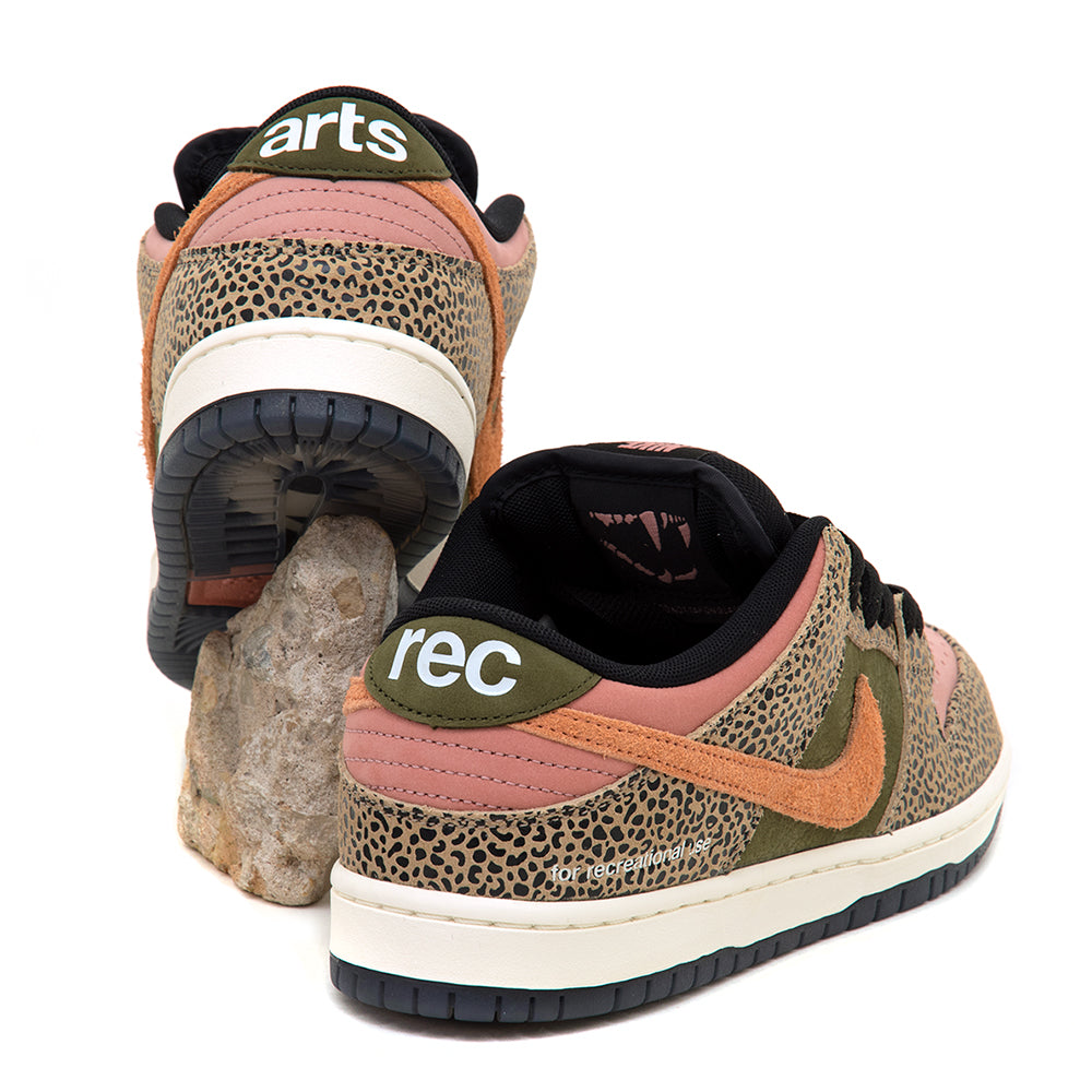 Dunk Low Pro (Khaki/Amber Brown-Rough Green-Rust Pink)