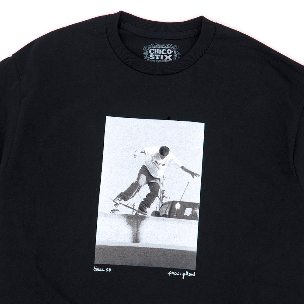 1995 Chico Tobin Yelland Photo T-Shirt (Black)