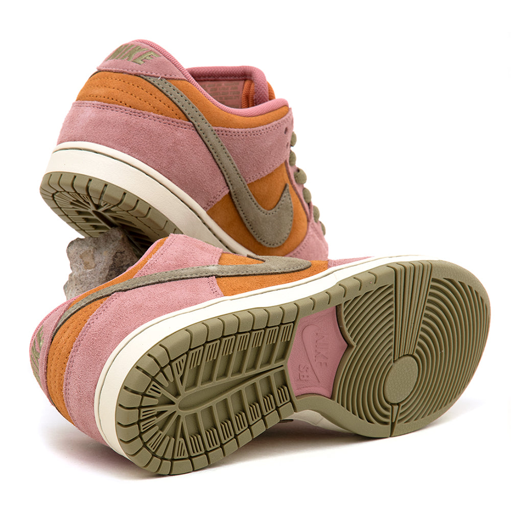 Dunk Low Pro (Red Stardust / Neutral Olive)