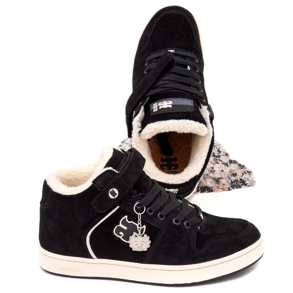 Grasshopper (Waxed Black Suede / Shearling)