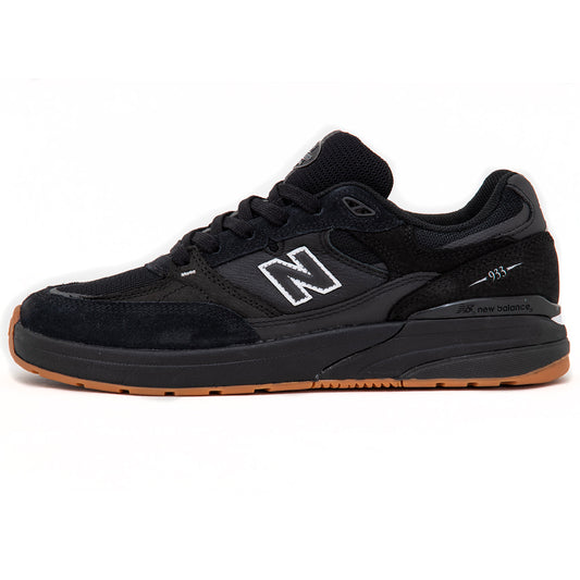 NM933 Andrew Reynolds (Black / Black)