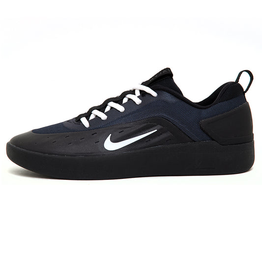 Zoom Nyjah 4 (Black / Black)