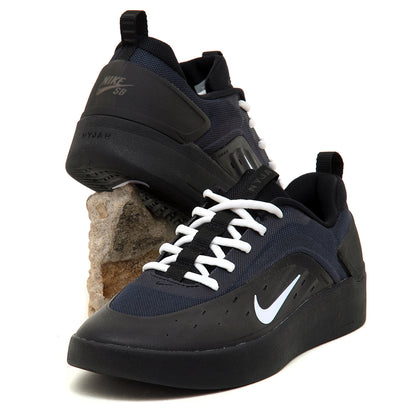 Zoom Nyjah 4 (Black / Black)