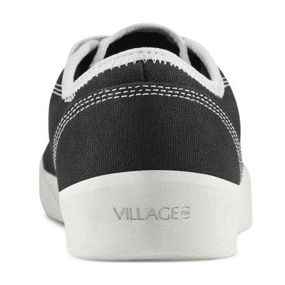 1.30 PM (Black / White)