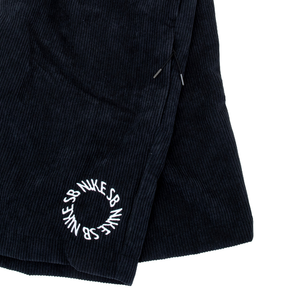 Corduroy Skate Short (Black / White)