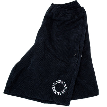 Corduroy Skate Short (Black / White)