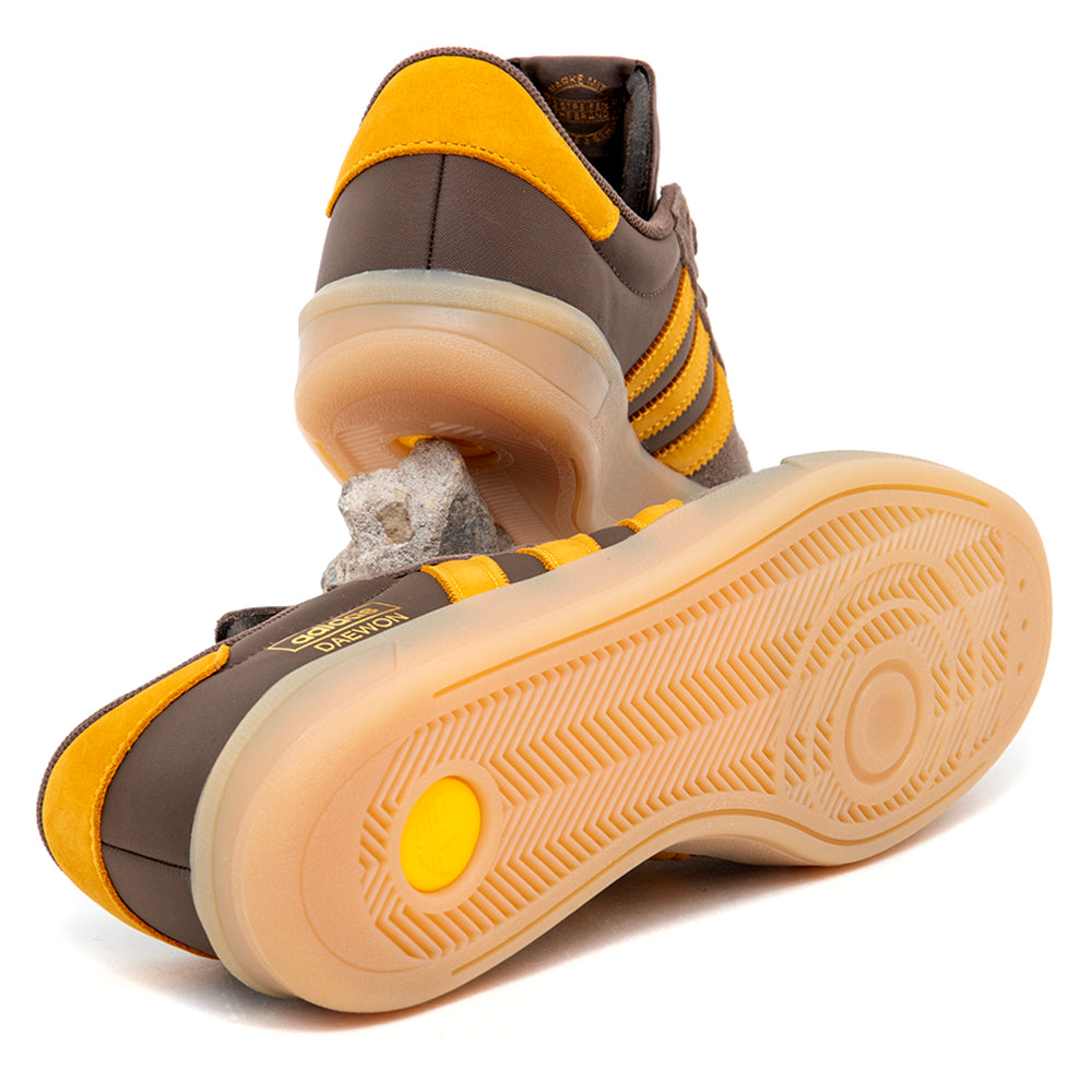 Daewon Glenburn (Earth Strata / Cream Yellow / Gum3)