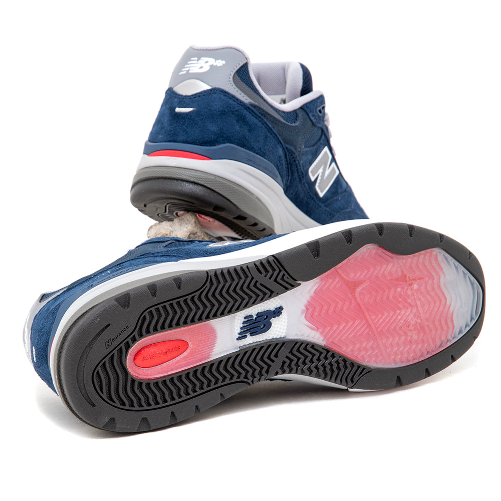 NM933 Andrew Reynolds (Navy /White)