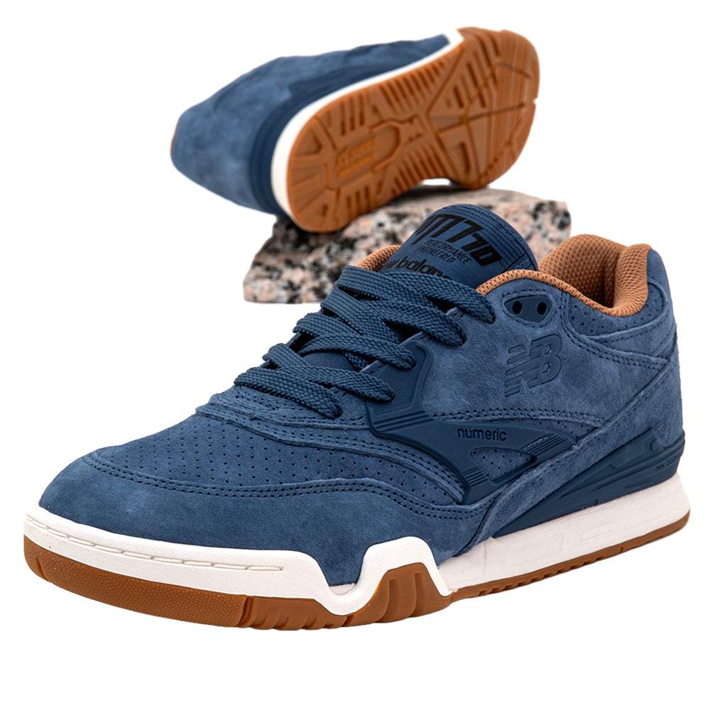 NM770 (Navy / White)