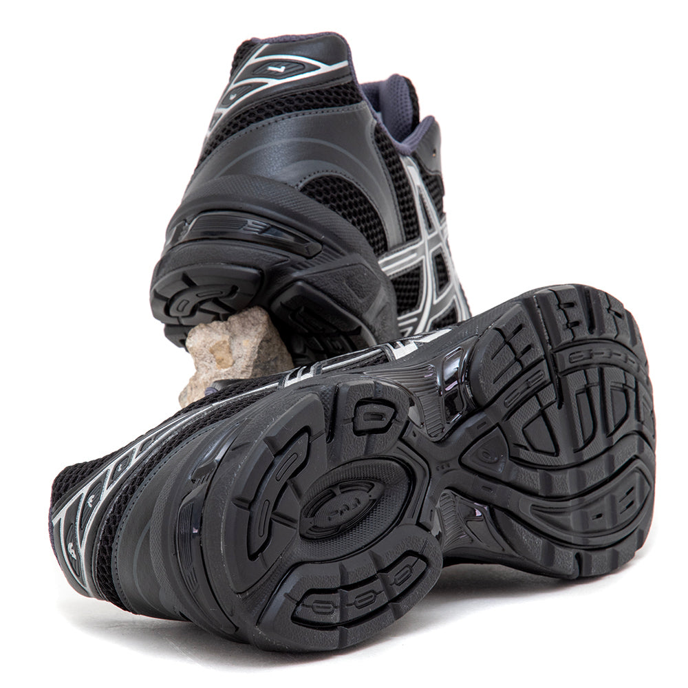 Gel-1130 (Black / Pure Silver)