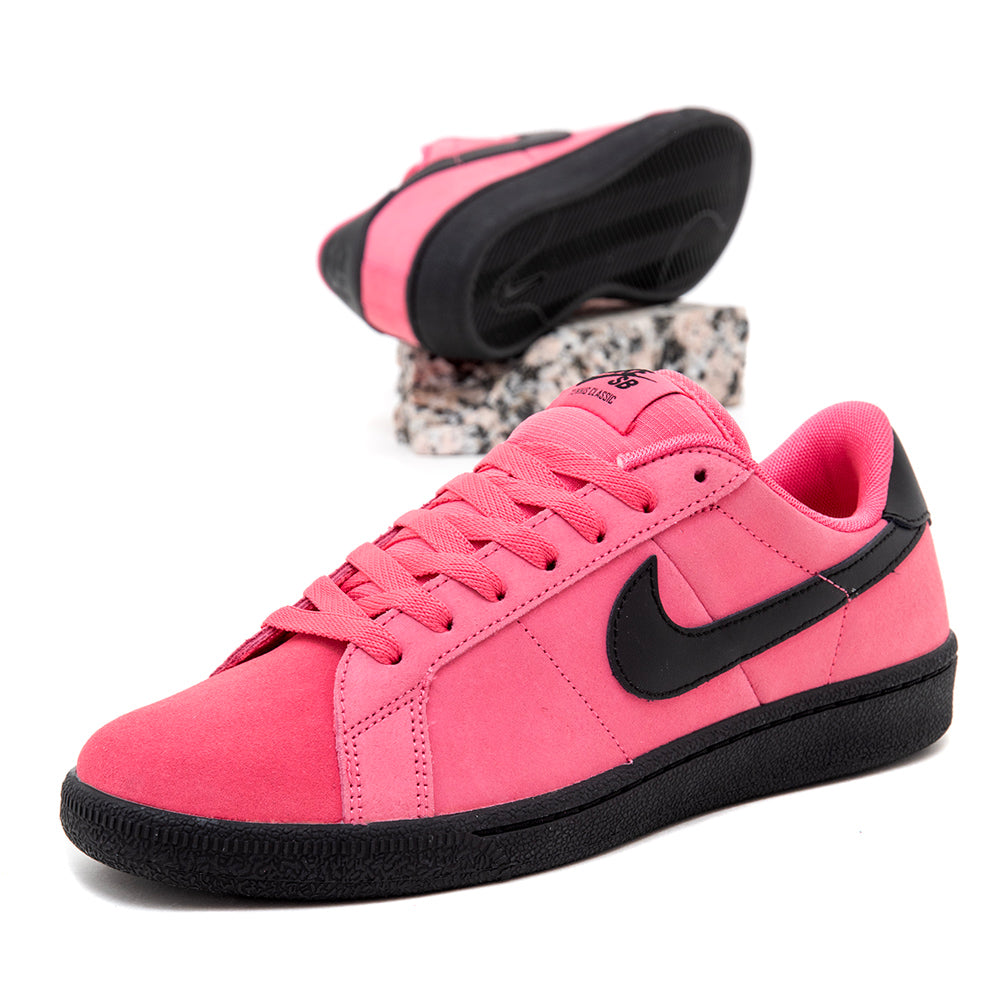 Zoom Tennis Classic (Hyper Pink / Black) – Uprise Skateshop