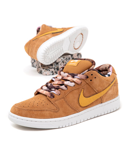 Dunk Low Pro (Flax / Honeycomb - Summit White - Sail)