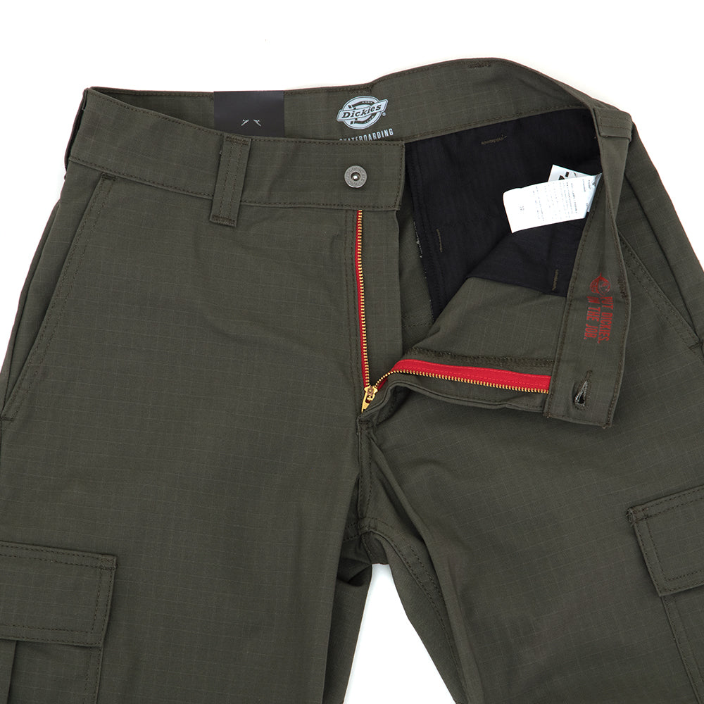 Skateboard Ripstop Cargo Short (Moss Green)